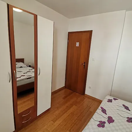 Lucic Apartamento